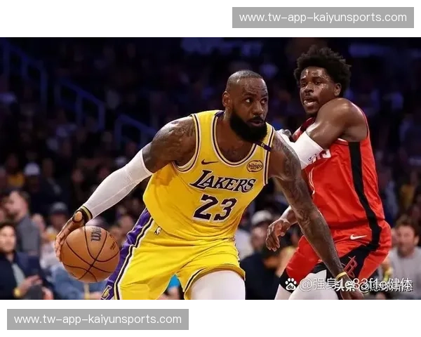 荣耀之战：马卡比与湖人，篮球史上的传奇对决
